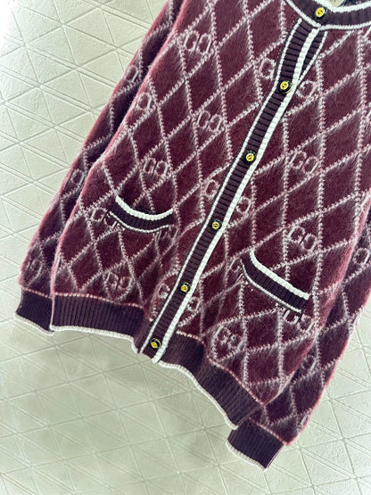 25 Vintage letter diamond grid round neck knitted wool cardigan