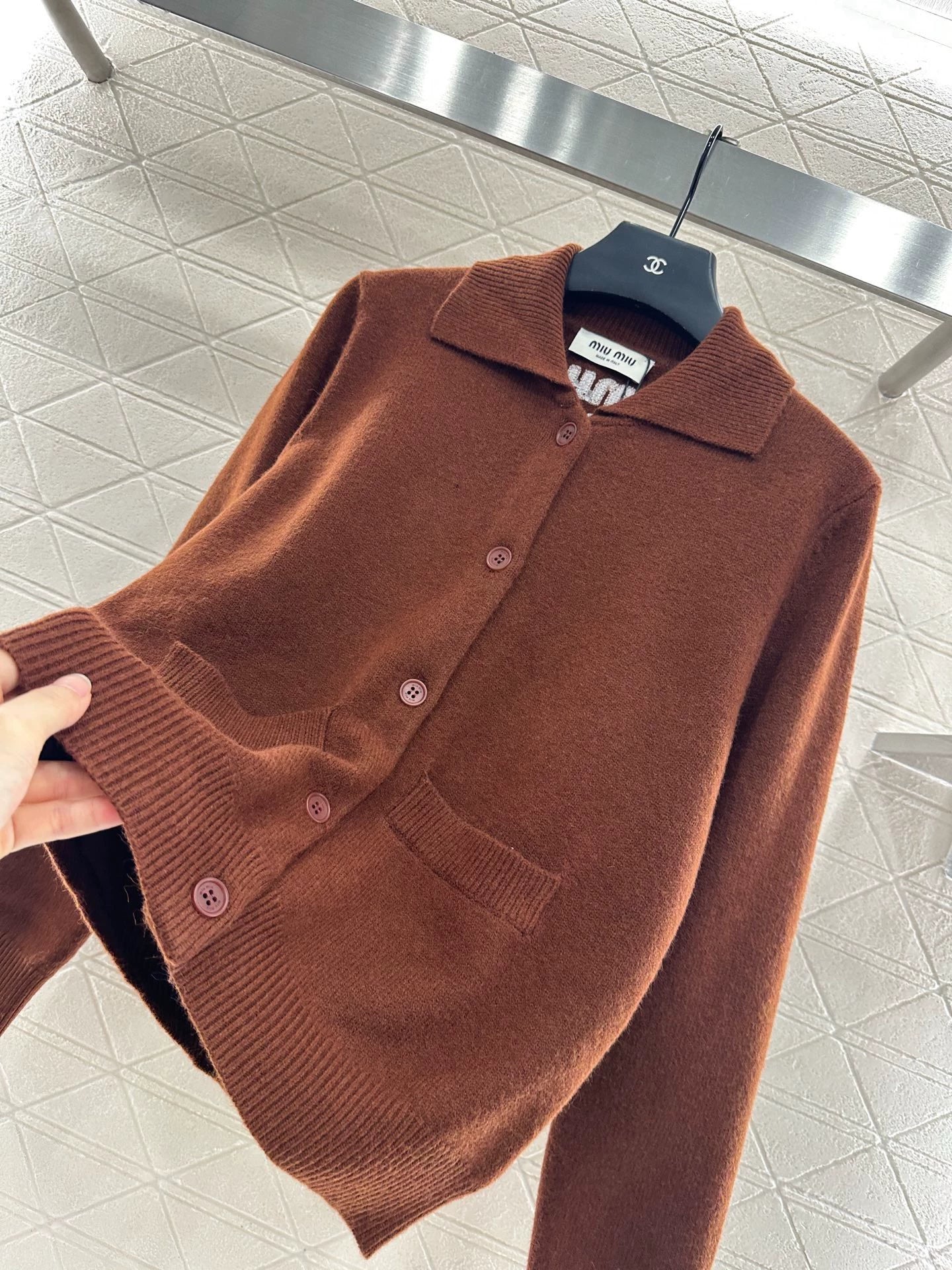 25fw Collar knit cardigan