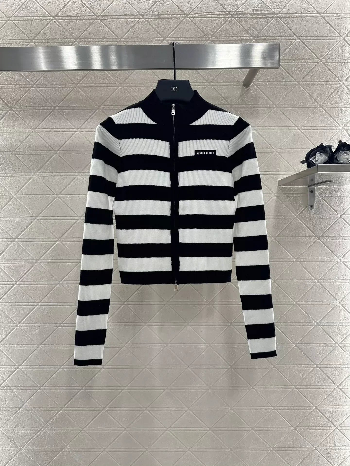 25fw Striped knitted cardigan
