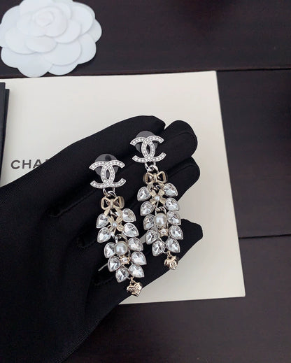 Double C wheat ear clip