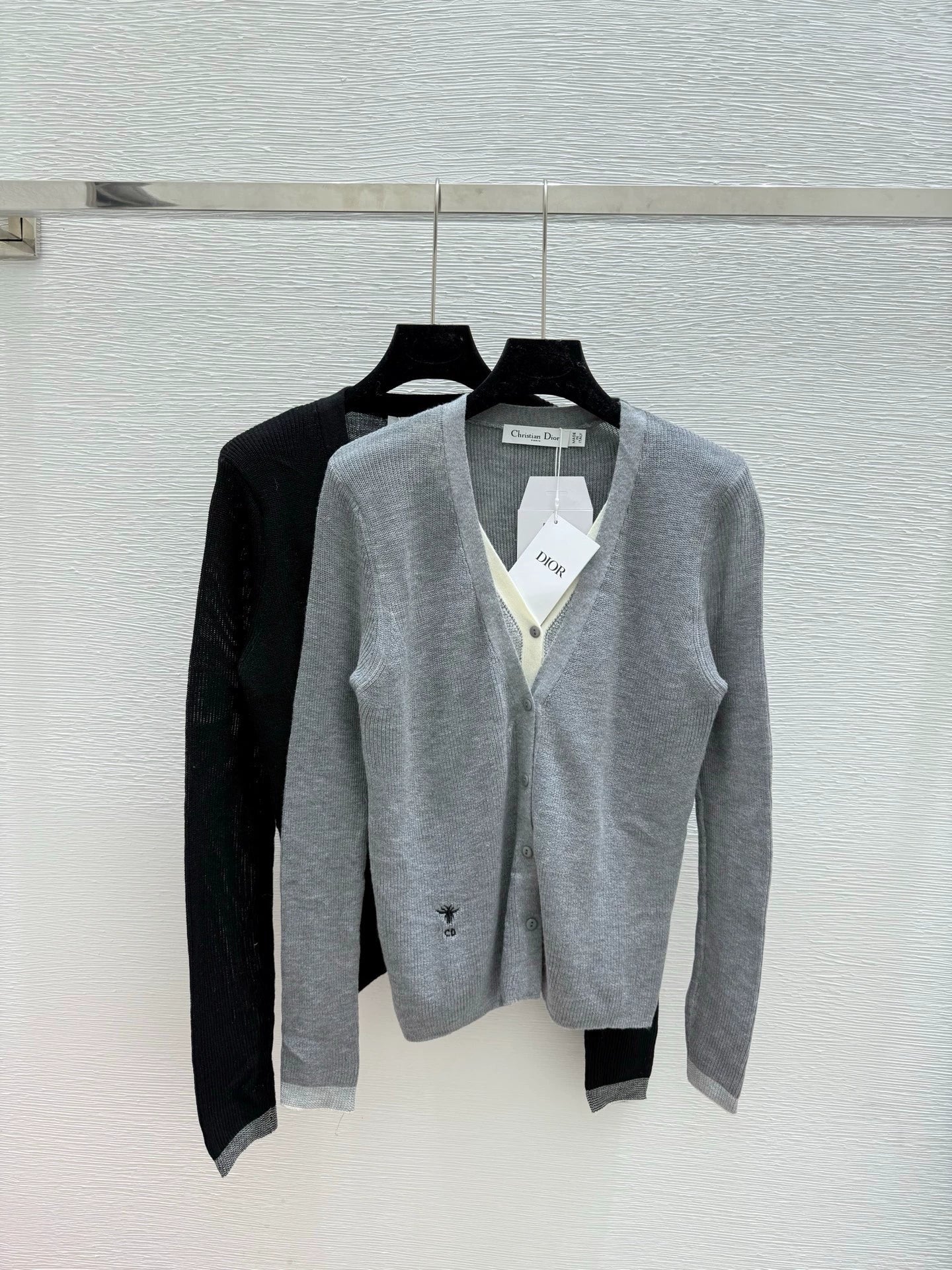 25fw Fake two knitted cardigans