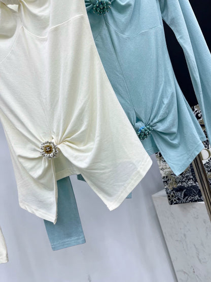 Flower decoration versatile base shirt