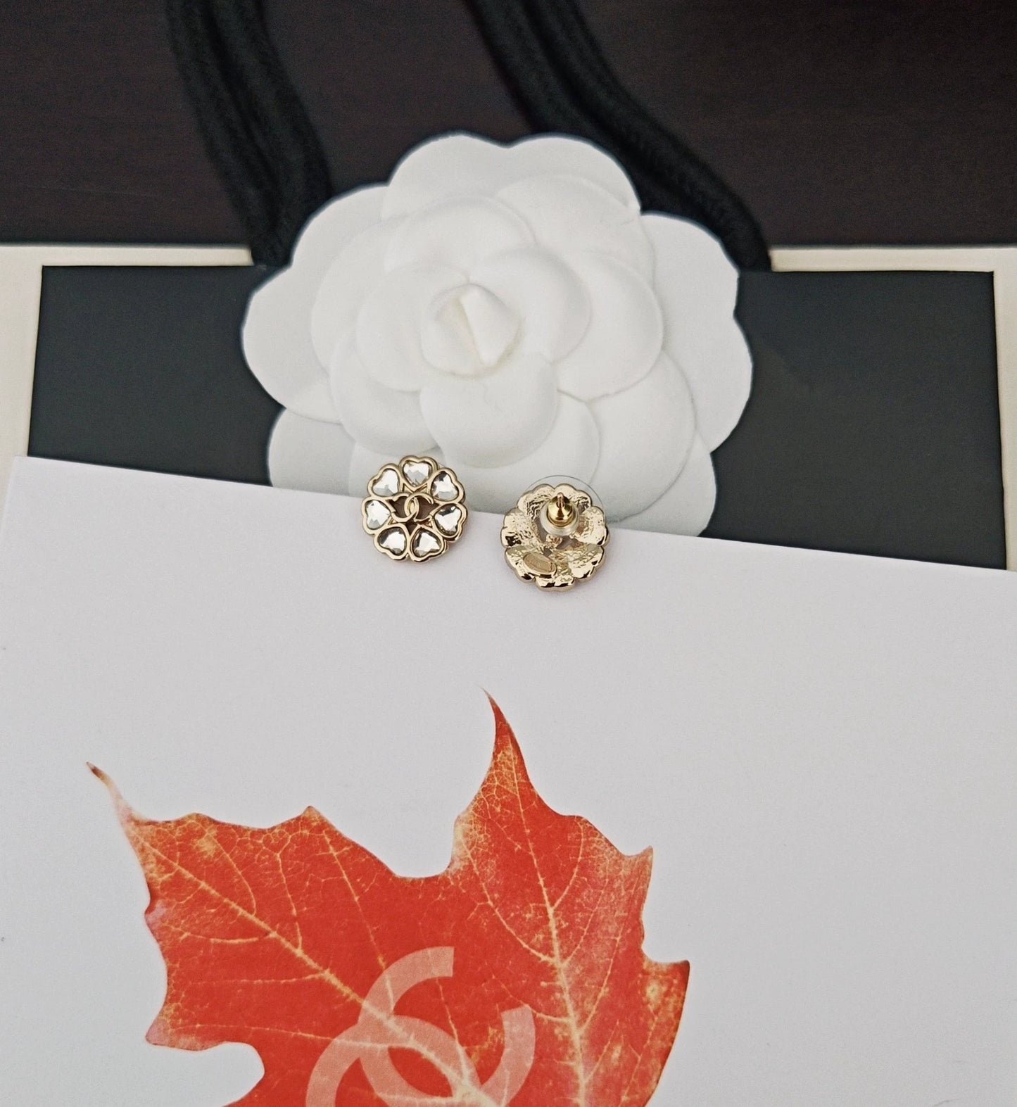 Love water diamond earrings