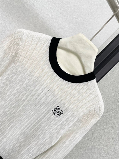 25fw Embroider a color blocked knit sweater