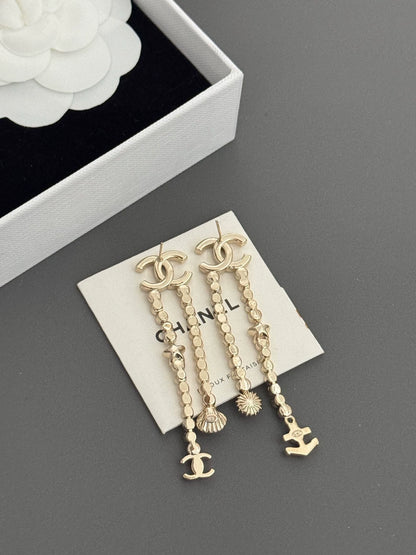 Tassel shell earrings