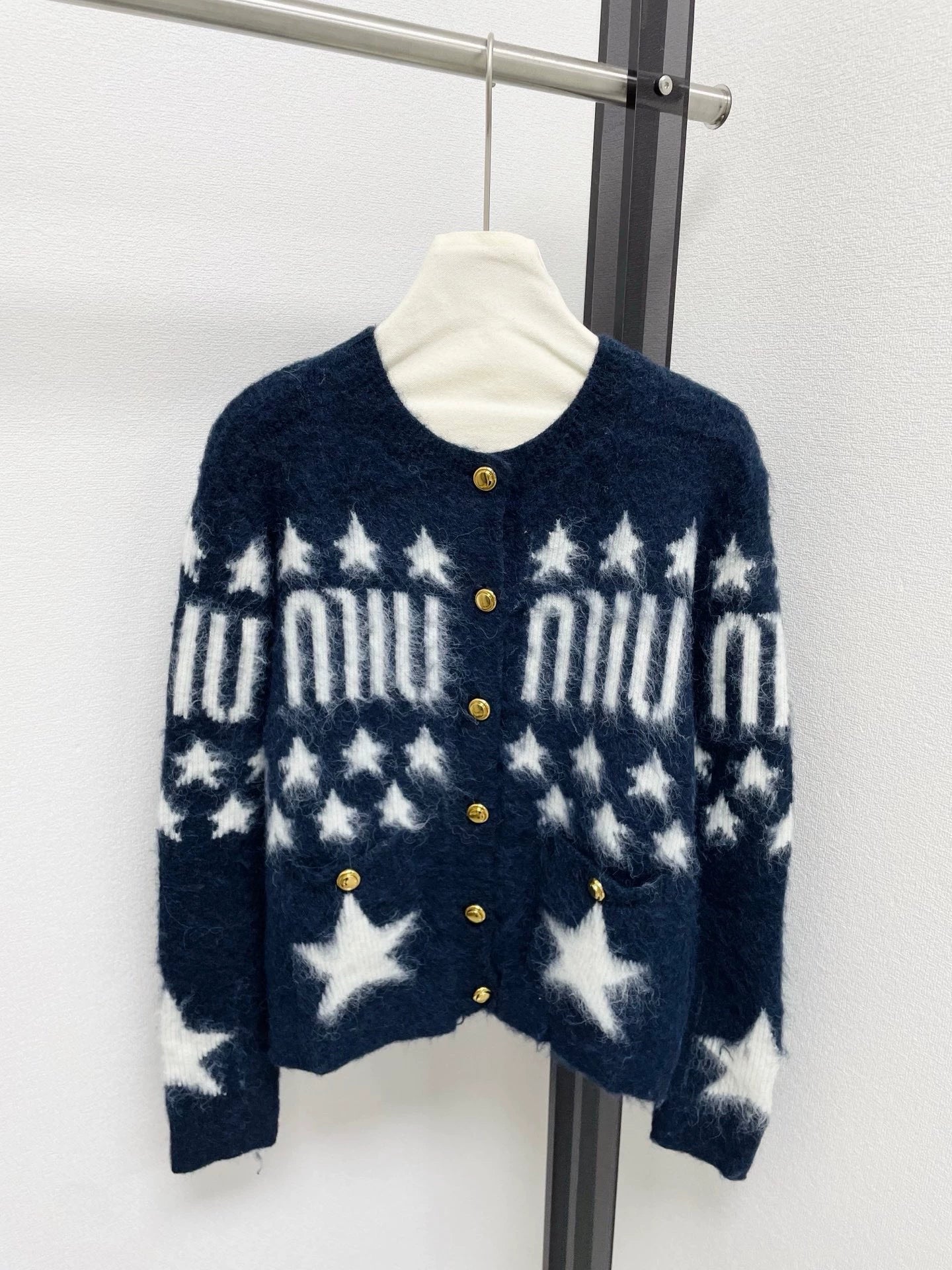 25fw Jacquard plush cardigan