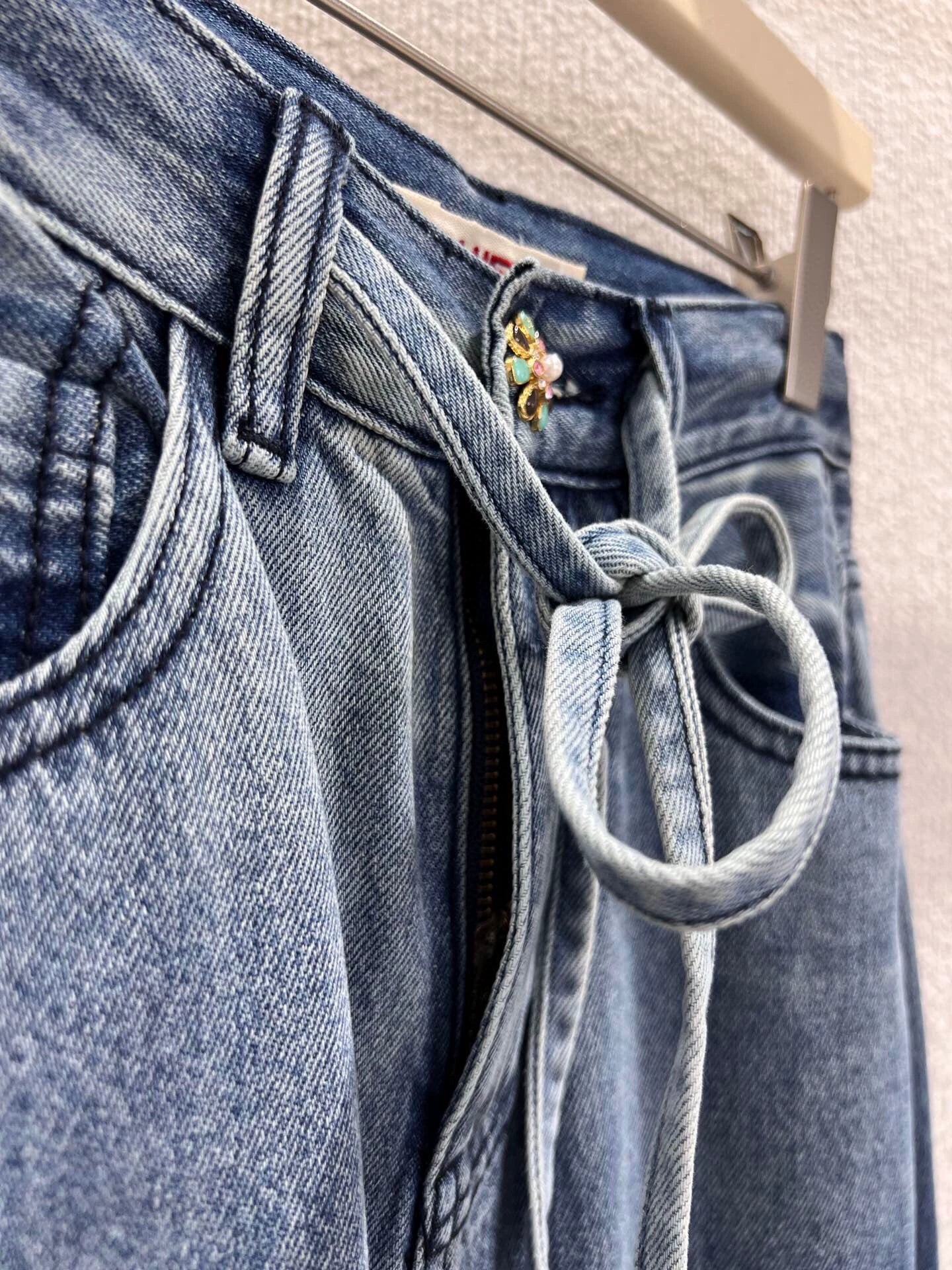 25fw Washed gradient lace up jeans