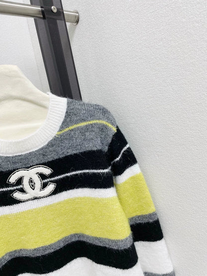 Contrasting striped sweater