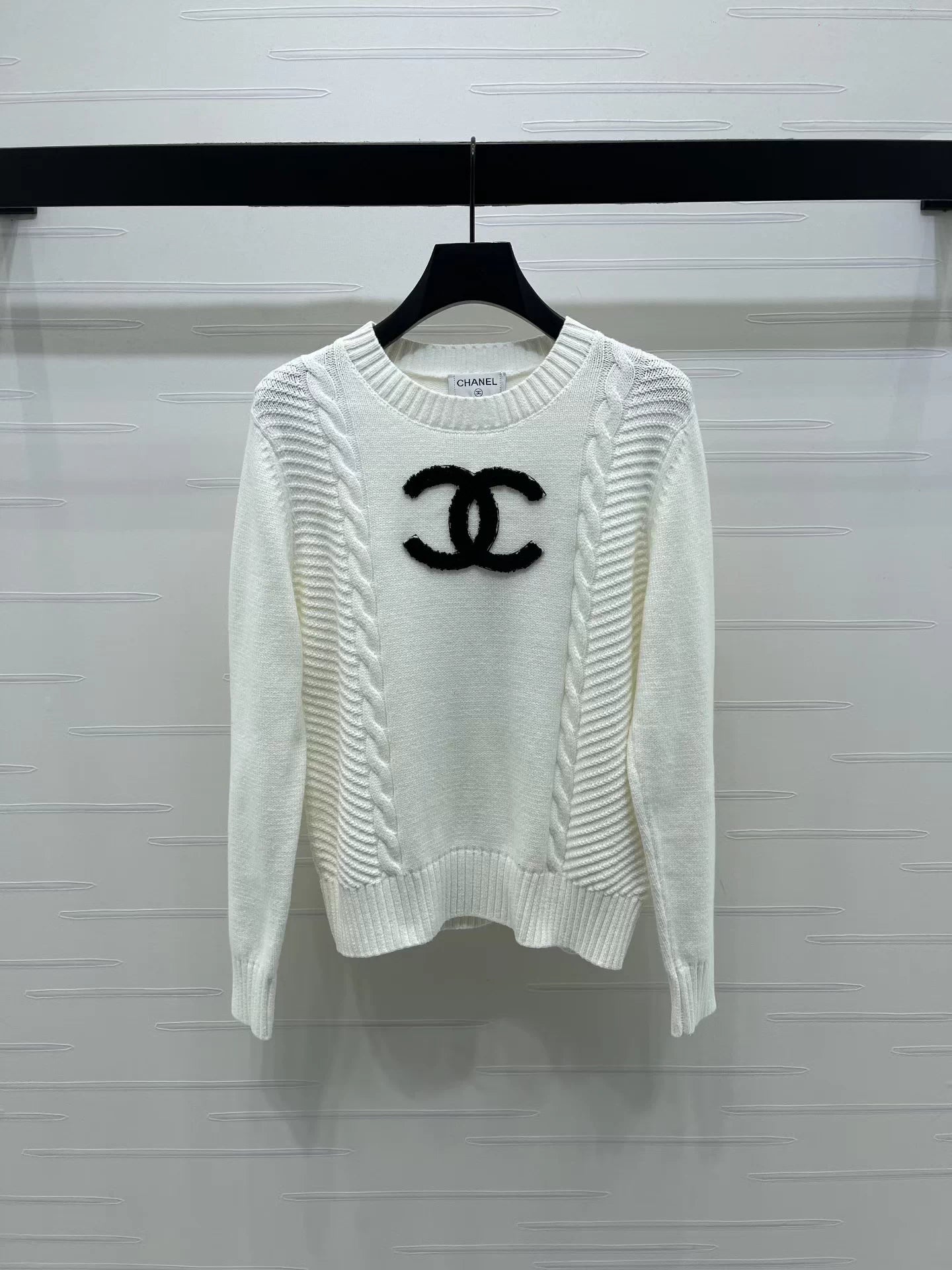 Letter knitted sweater