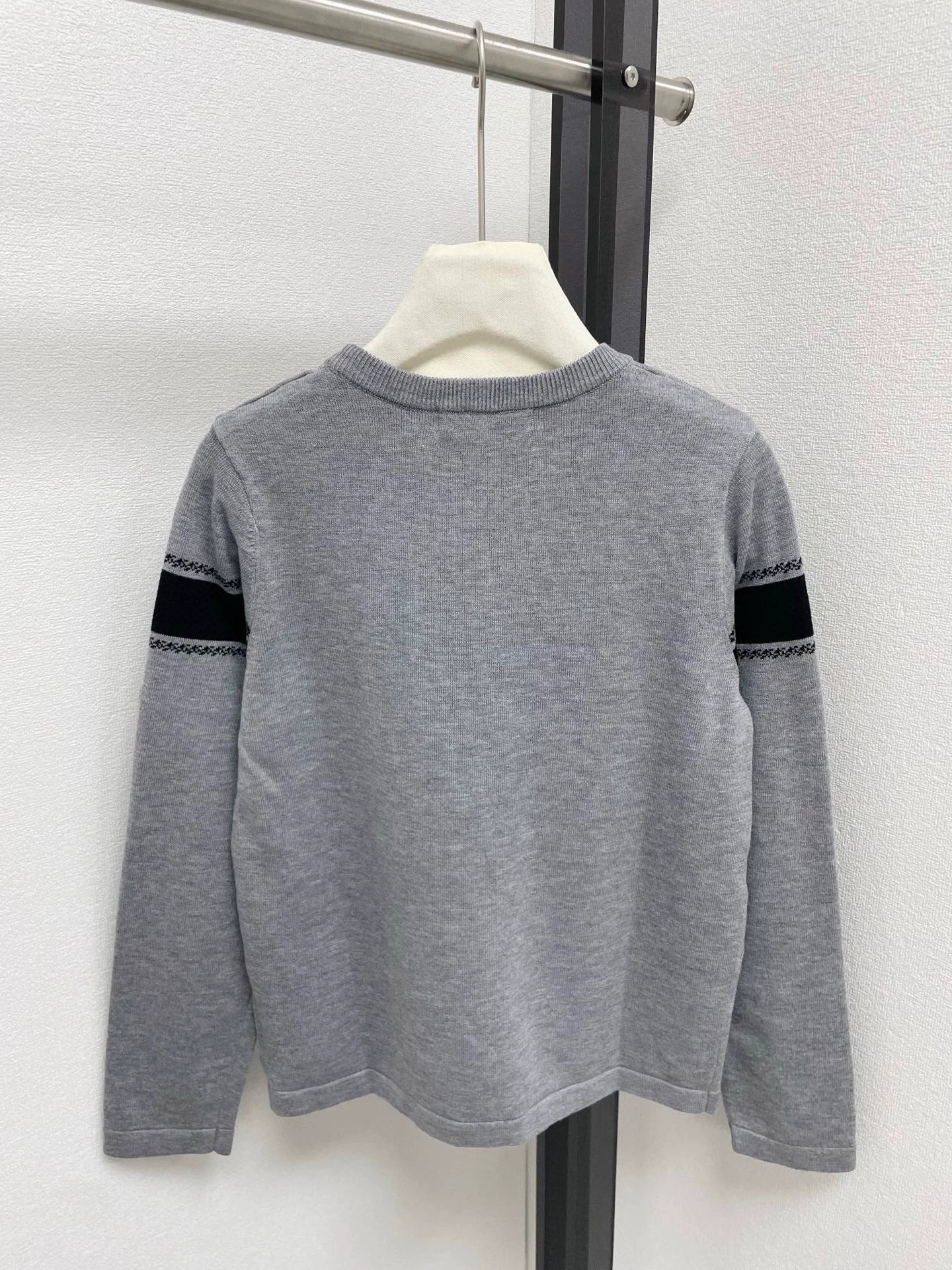 25fw Letter jacquard sweater