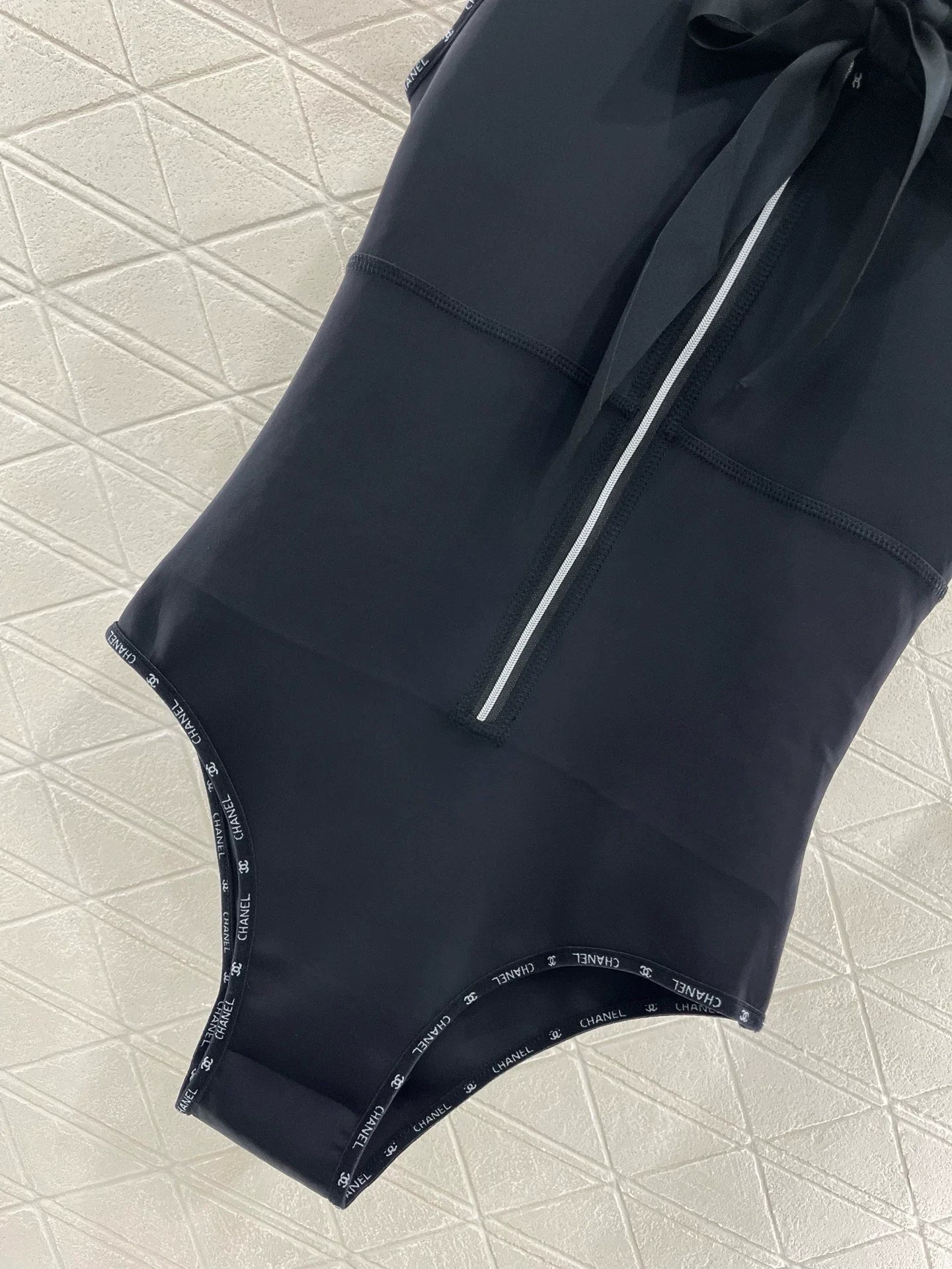 25 New Hooded Zipper One-piece Tankini Swimsuit