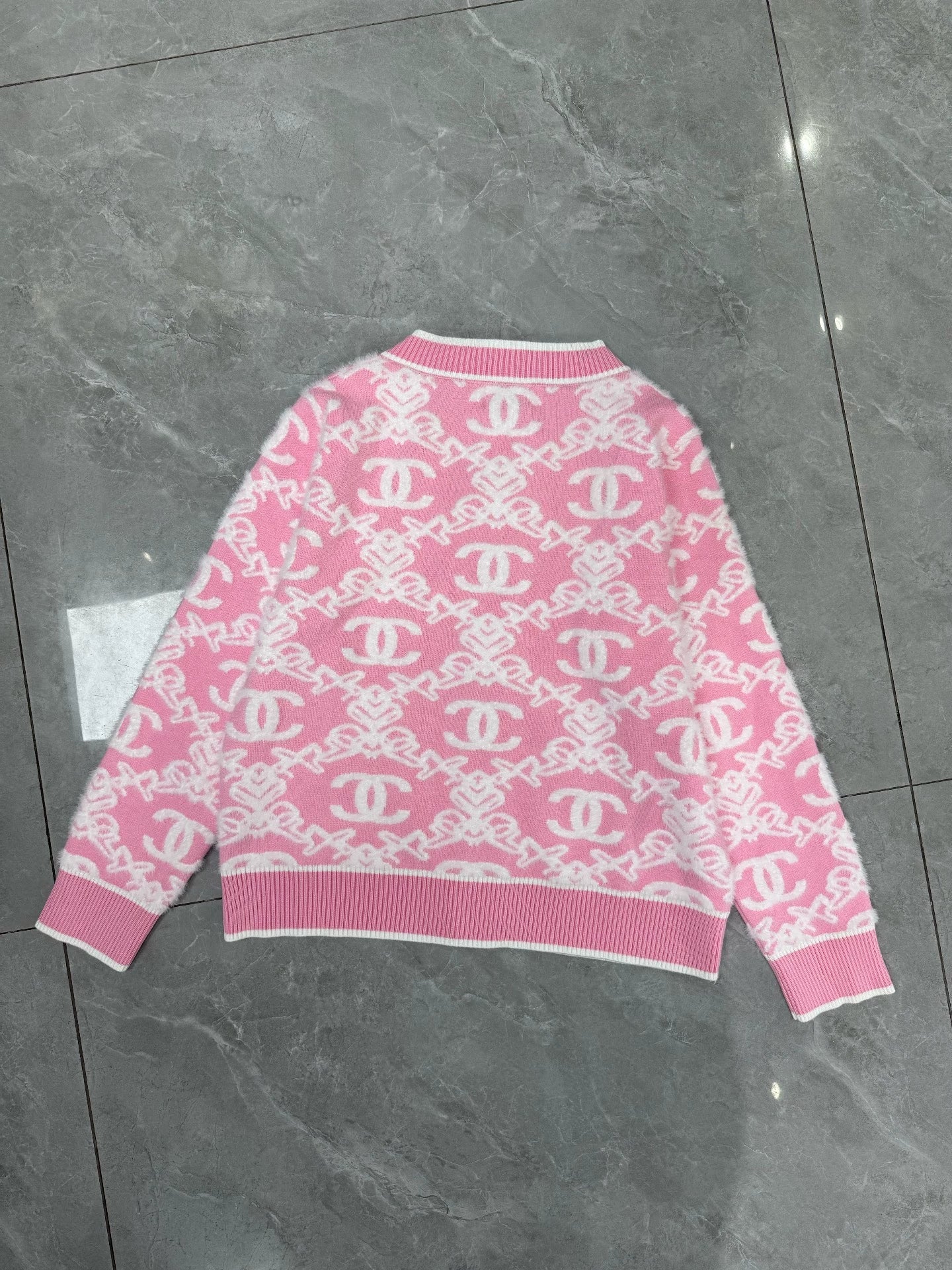25fw Double C logo embroidered cardigan