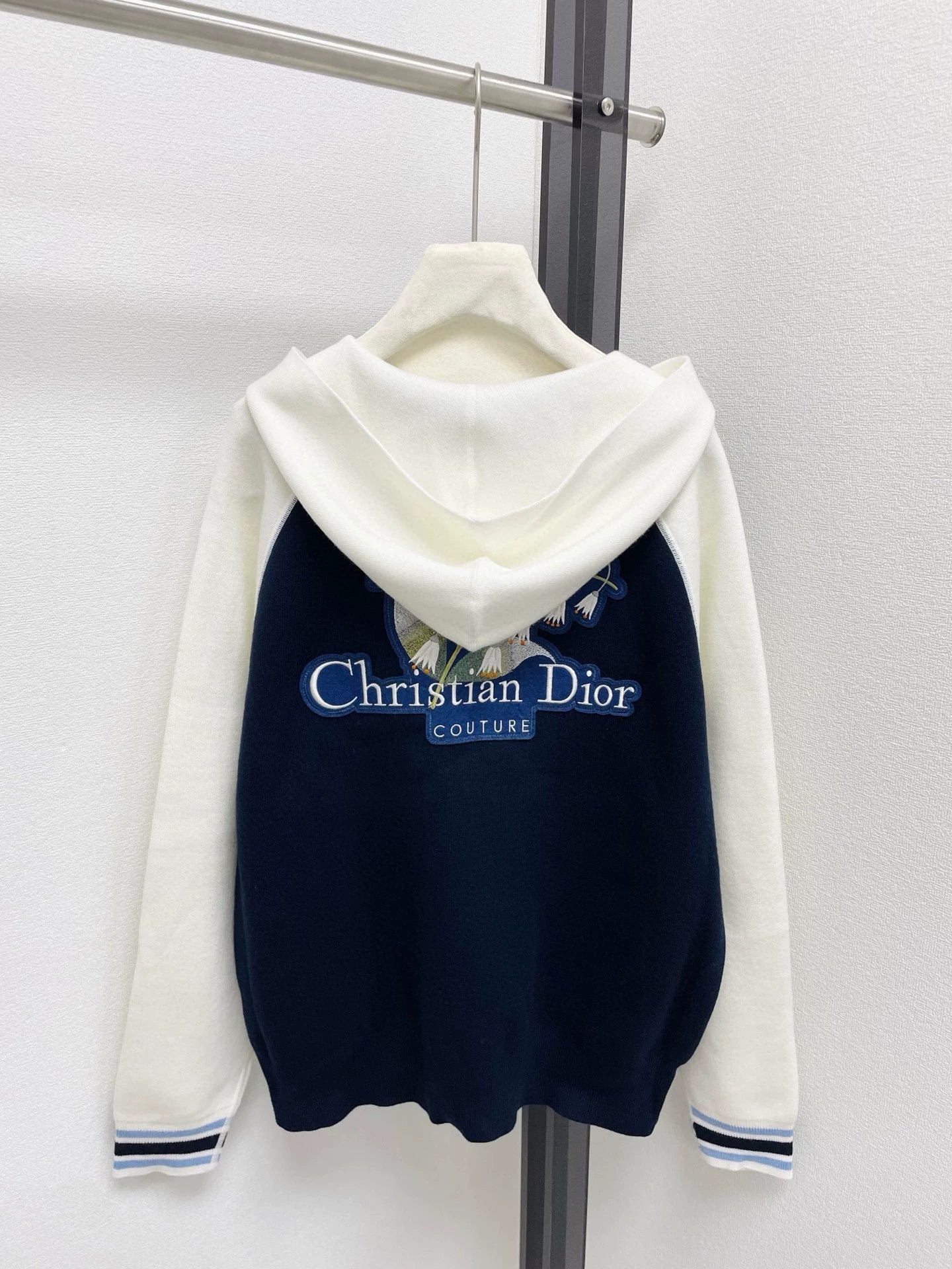 25fw Embroidered zipper hooded cardigan