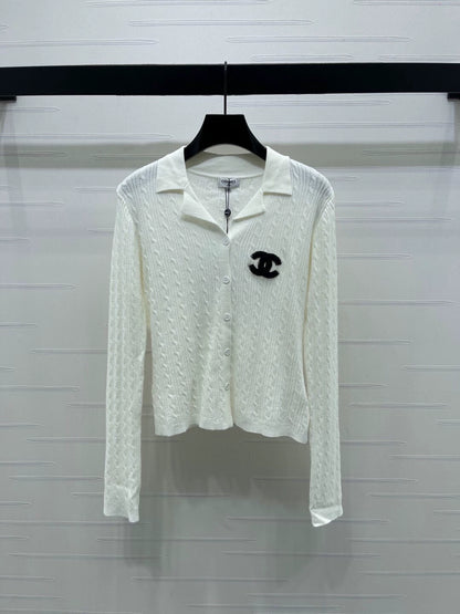 Vertical pit stripe lapel cardigan