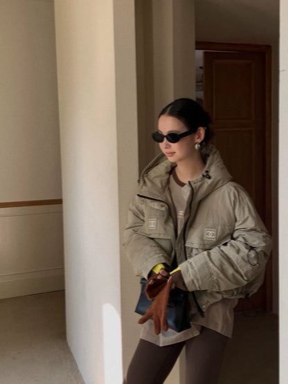 Hooded drawstring down jacket