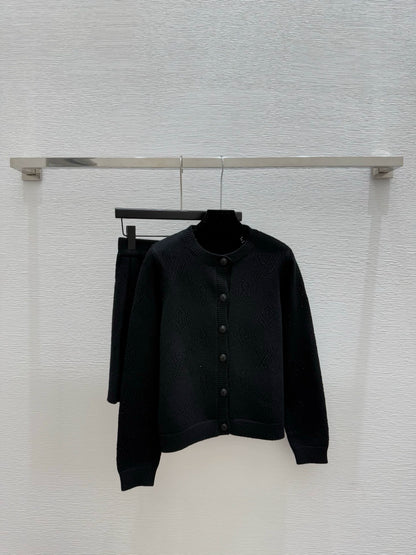 Jacquard knitted cardigan pleated skirt set