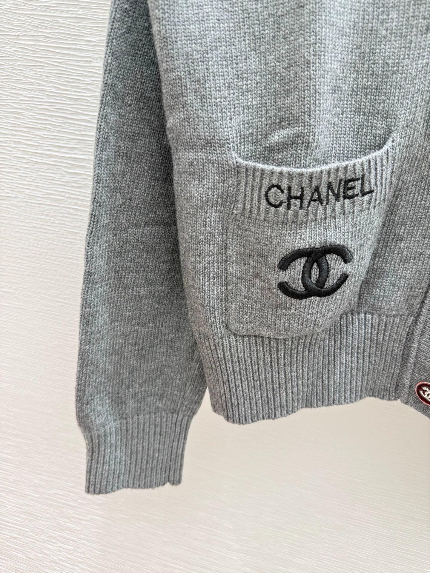 25fw Grey Knitted Cardigan