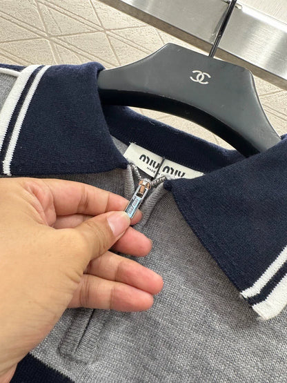 25fw Knitted long sleeved collar