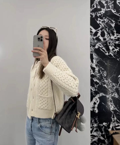 25fw Spinning door knitted cardigan