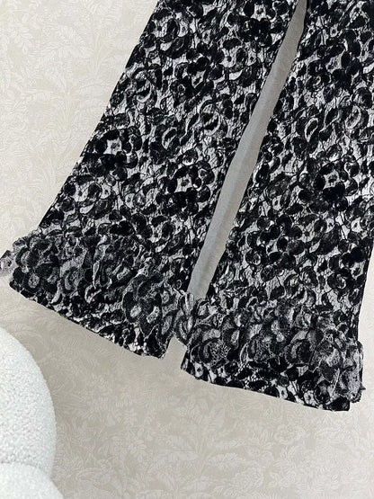 Lace small fragrant trumpet pants