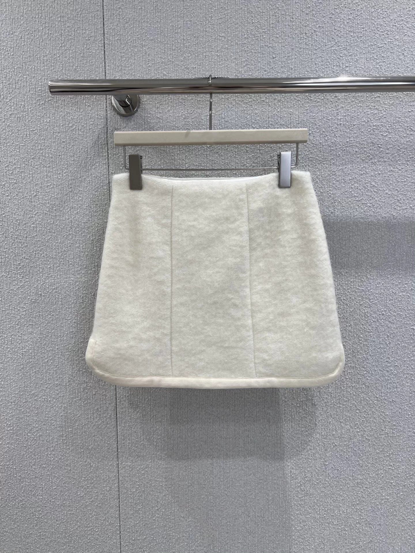 Round neck double breasted jacket