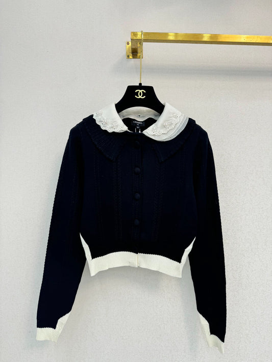 Color blocked knitted cardigan