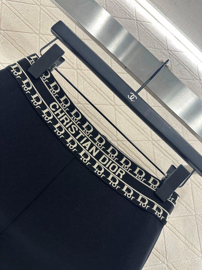 Letter-Embroidered High-Stretch Leggings