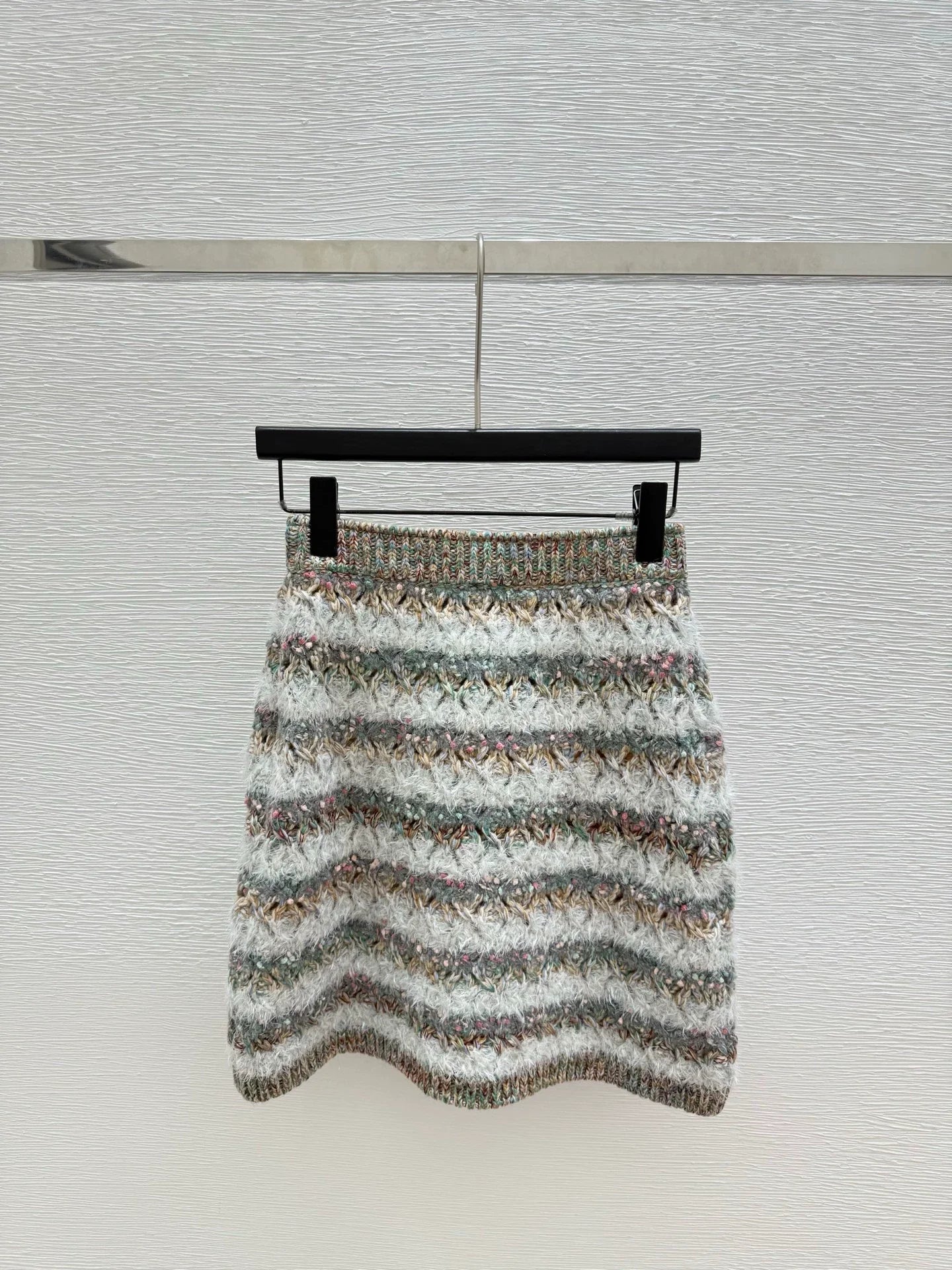 25b Knitted Half Skirt with Mixed Yarn and Stripes