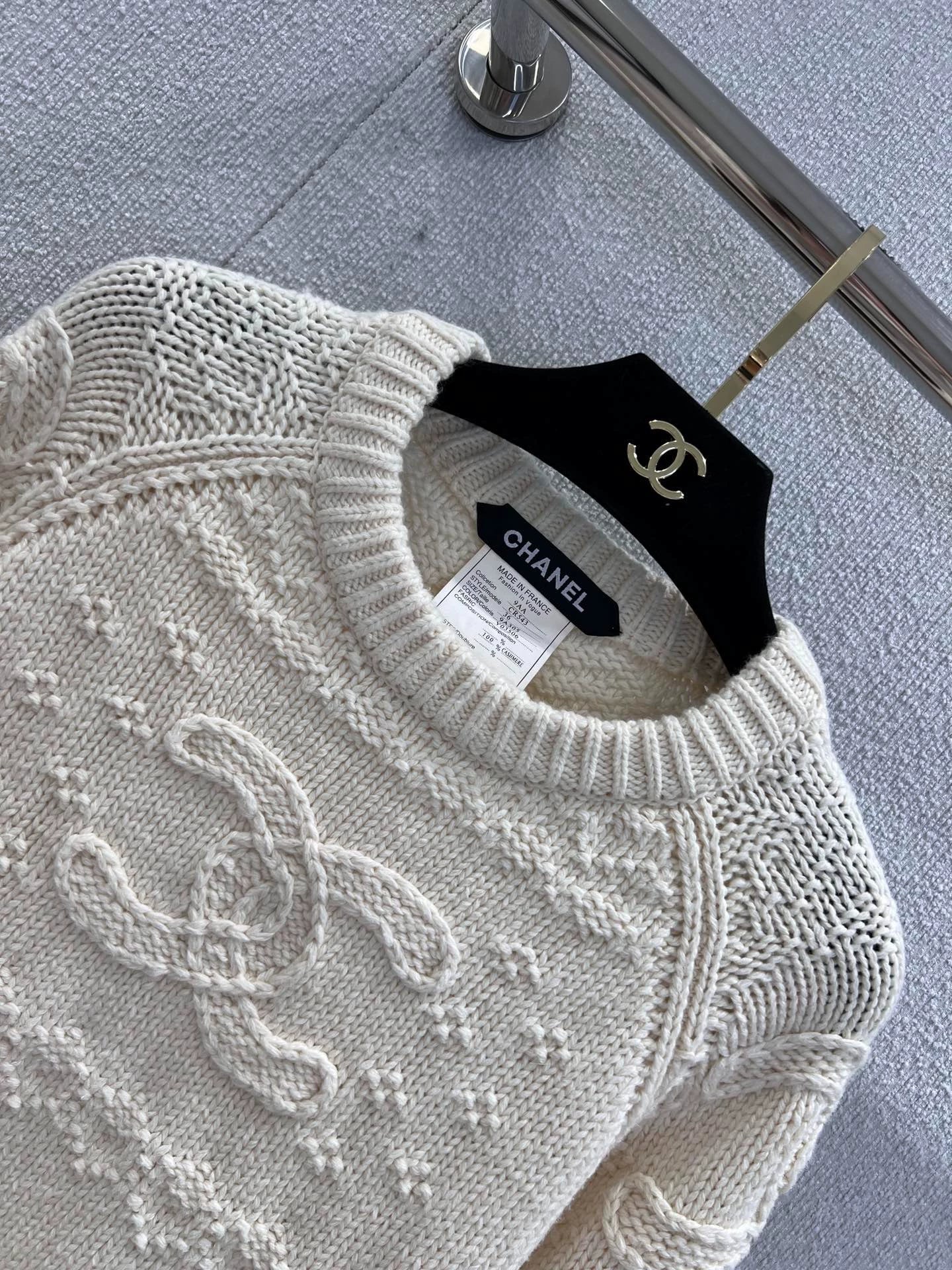 25fw Hook flower round neck cashmere knitted sweater