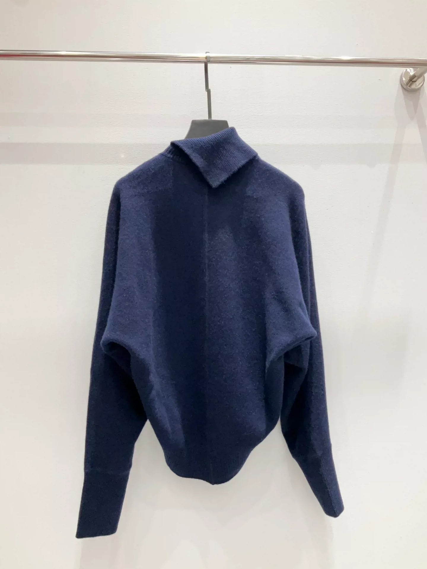 25fw Deep blue high necked knitted sweater