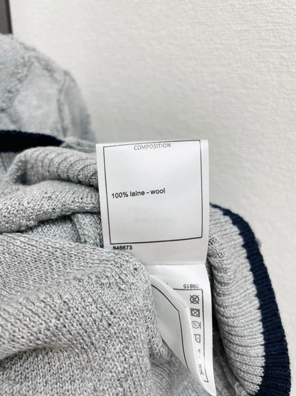 Lingge Knitted Cardigan