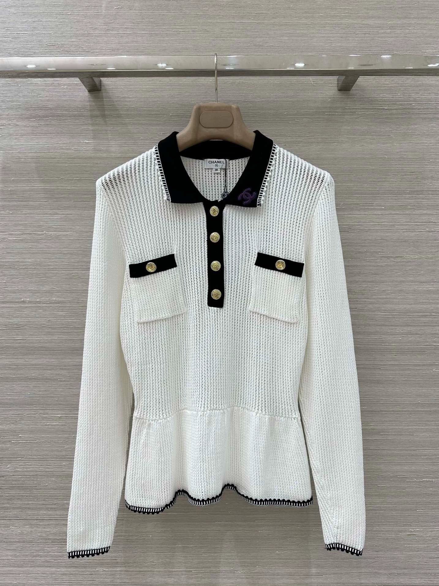 Embroidered mesh knitted long sleeved shirt