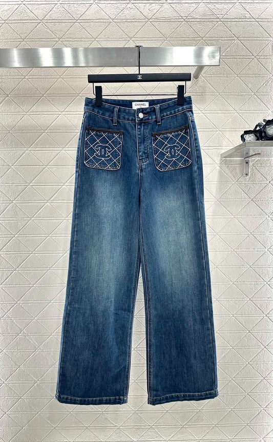 Lingge logo pocket denim straight leg pants