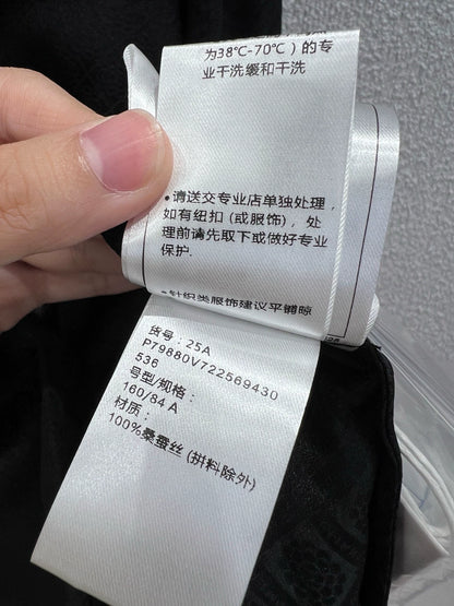 Jacquard dark patterned diamond pocket shirt