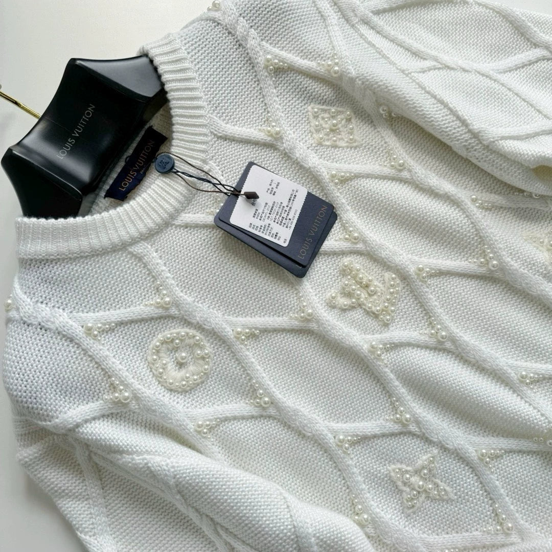 25fw Retro pearl pullover sweater