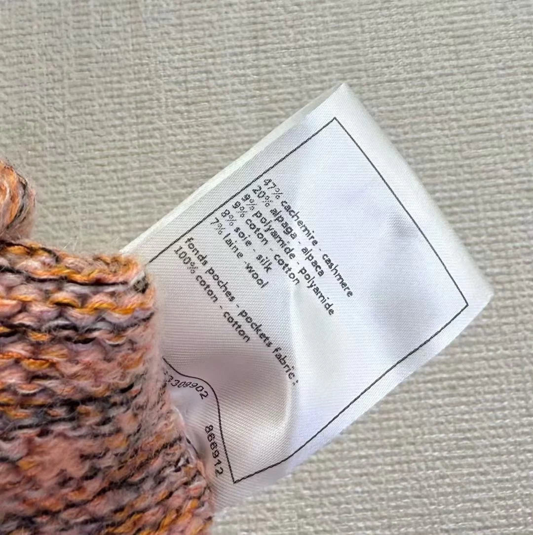 25fw Collar long sleeved knitted cardigan）