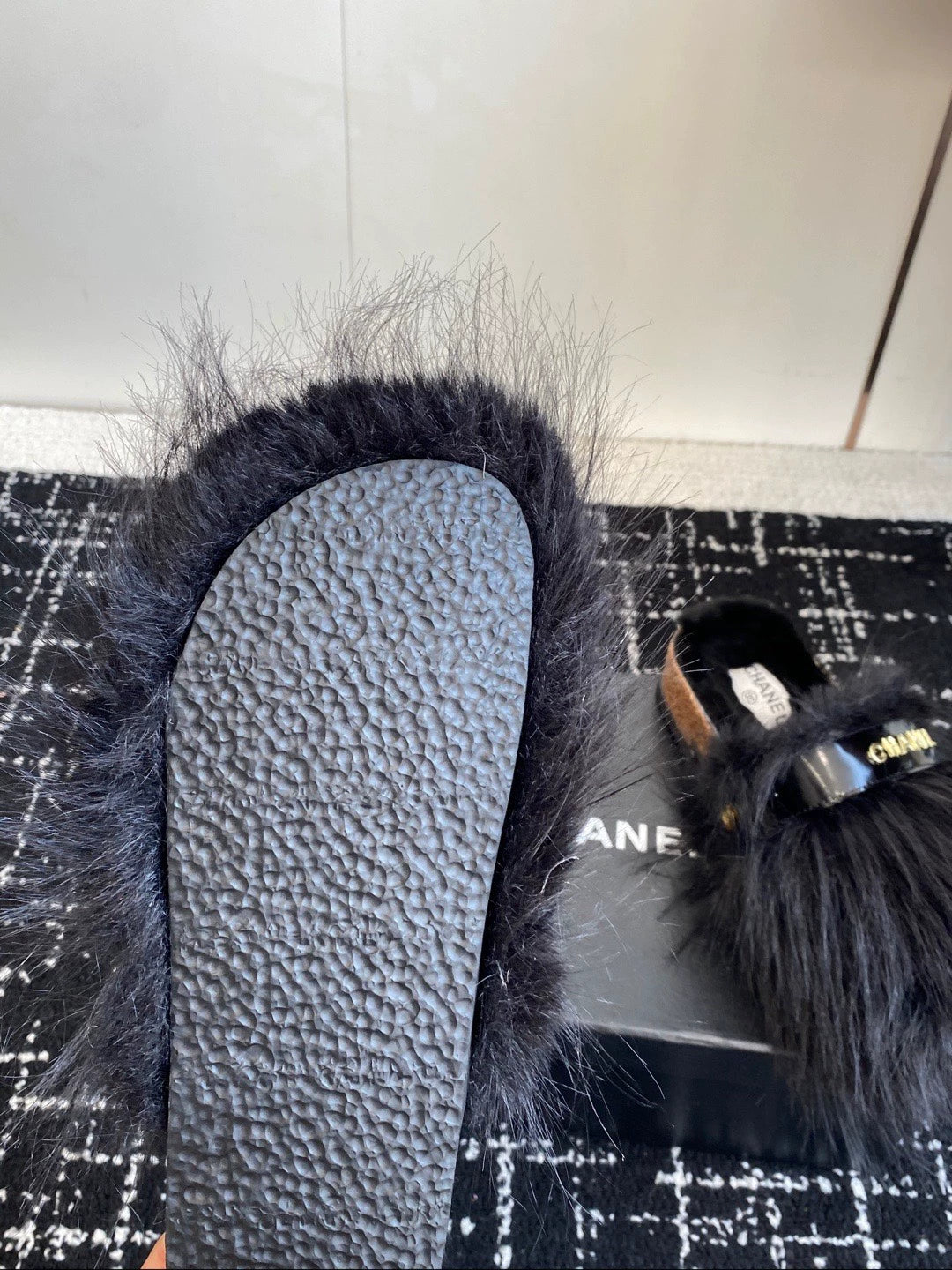 25fw Four Seasons Double C Hairy Slippers
