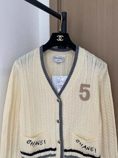 25fw Embroidered letter knitted cardigan
