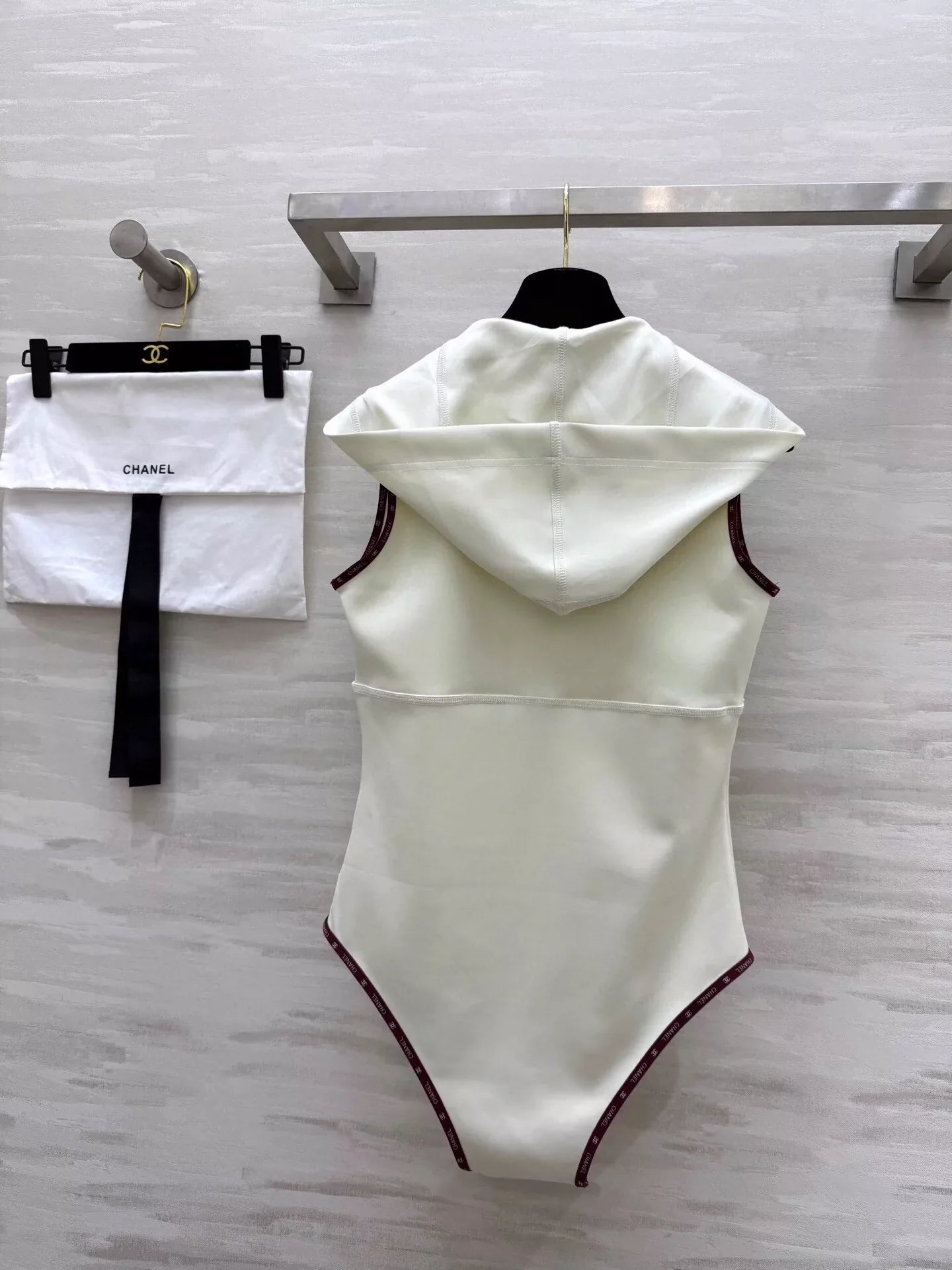 25 New Hooded Zipper One-piece Tankini Swimsuit