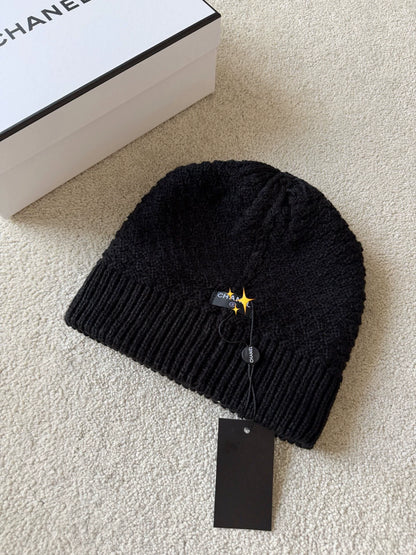 Hook flower double C hat