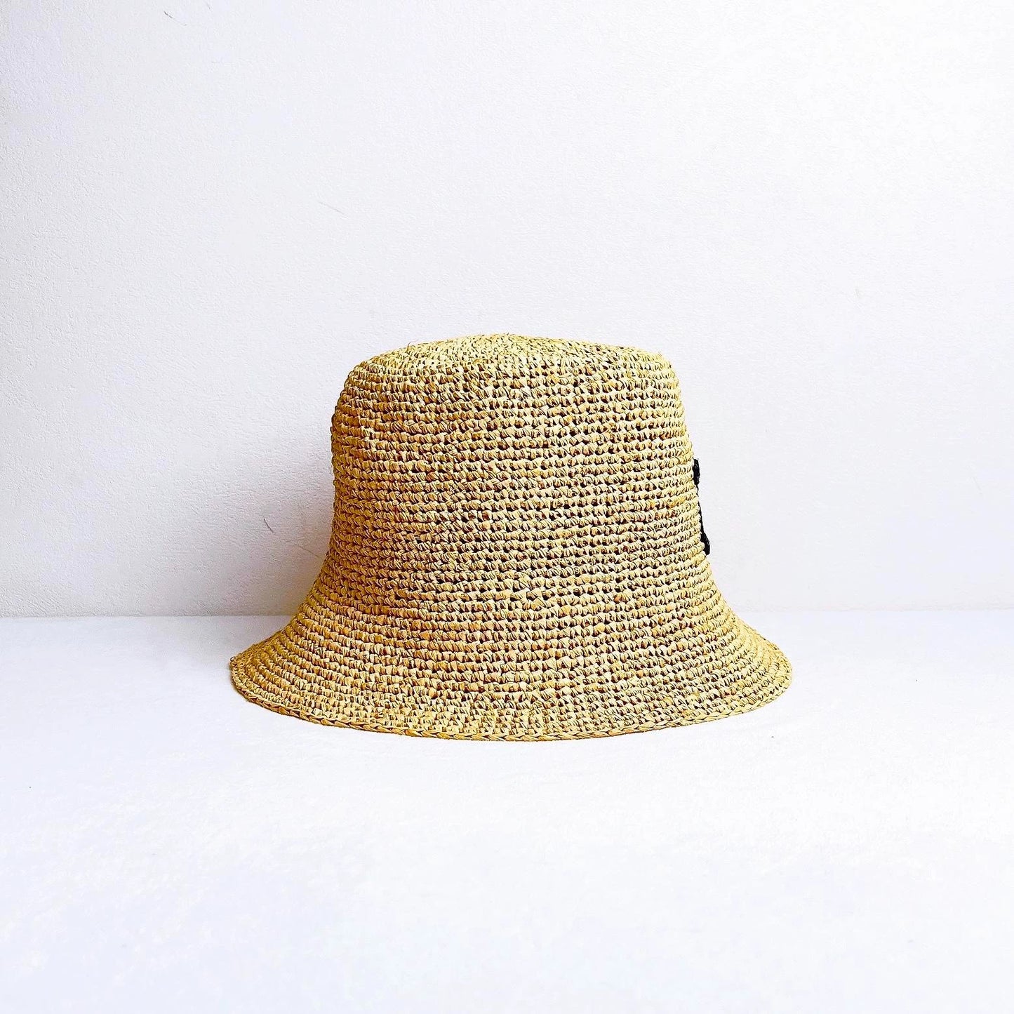 Weaving straw hat