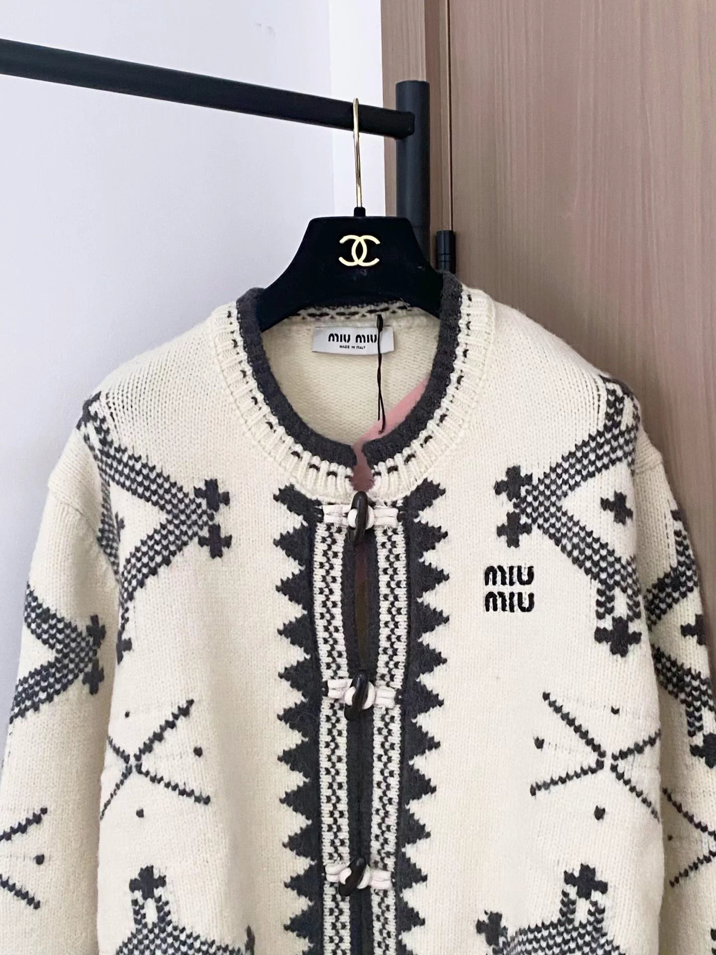 25fw Two-color cardigan