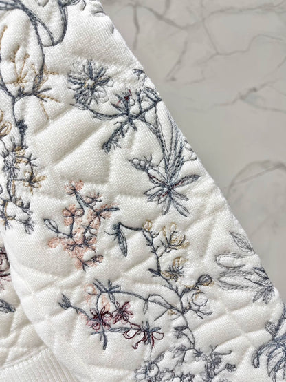 Vine patterned embroidered knitted cardigan