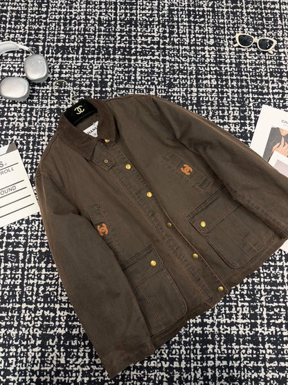 Make old denim workwear and goose down clothing