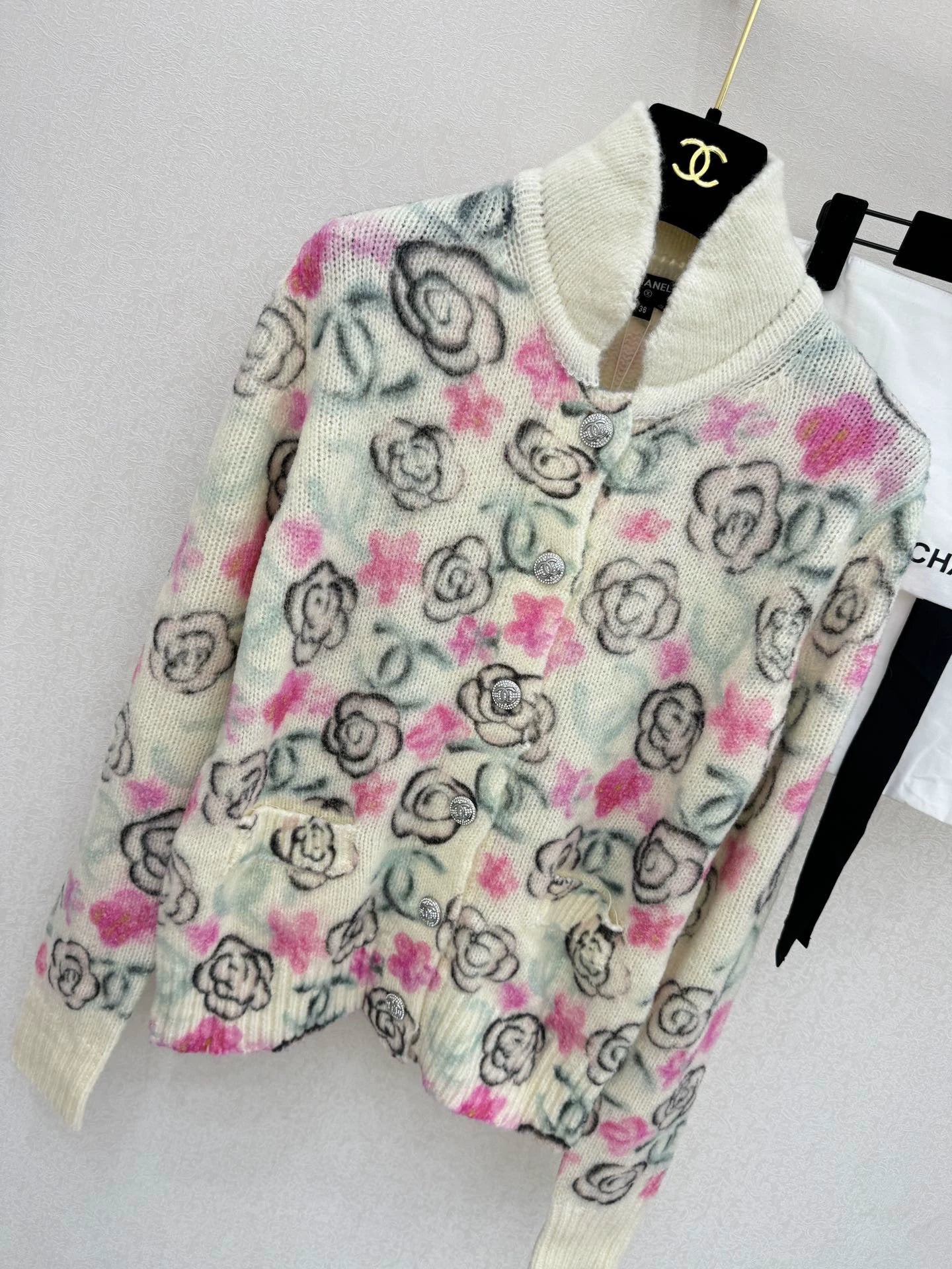 Camellia print cashmere cardigan