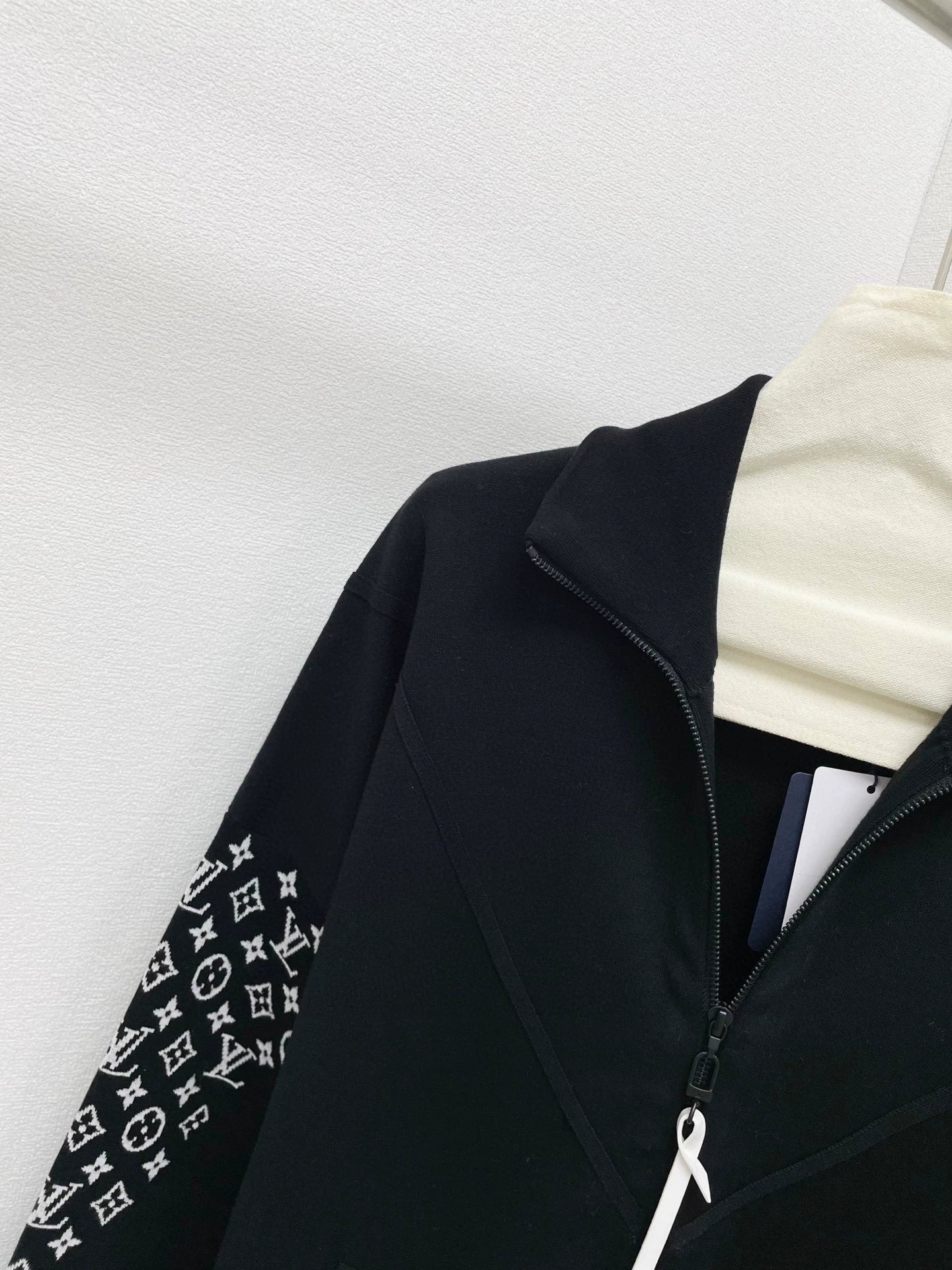 Vintage jacquard stand up collar cardigan