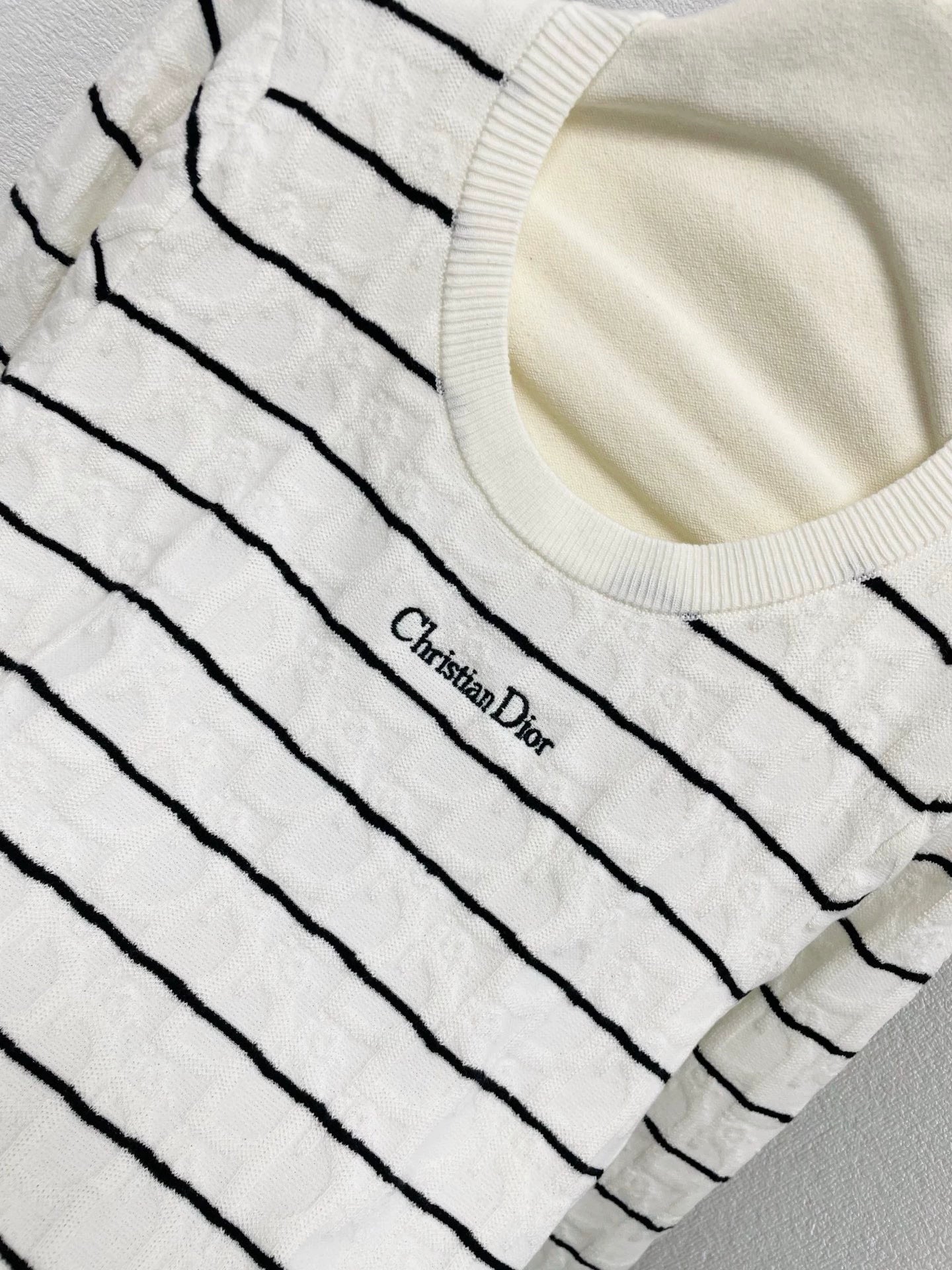 25fw Embroidered long sleeves with letters