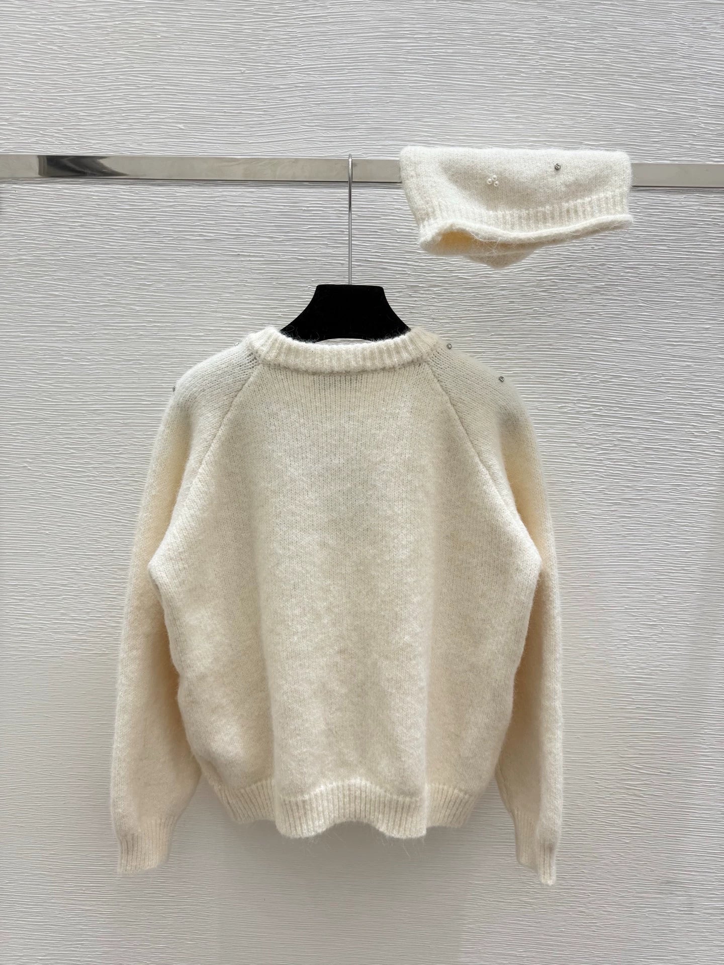 25fw Pearl knitted cardigan