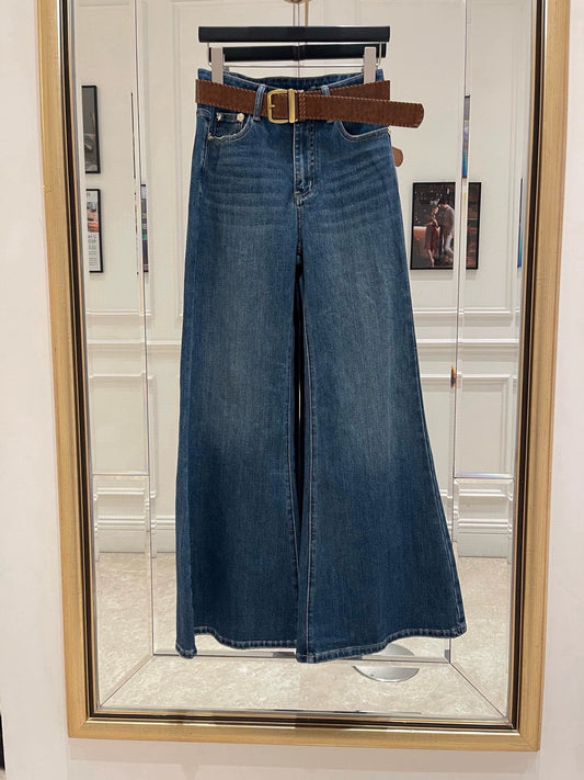 High waisted slightly flared jeans