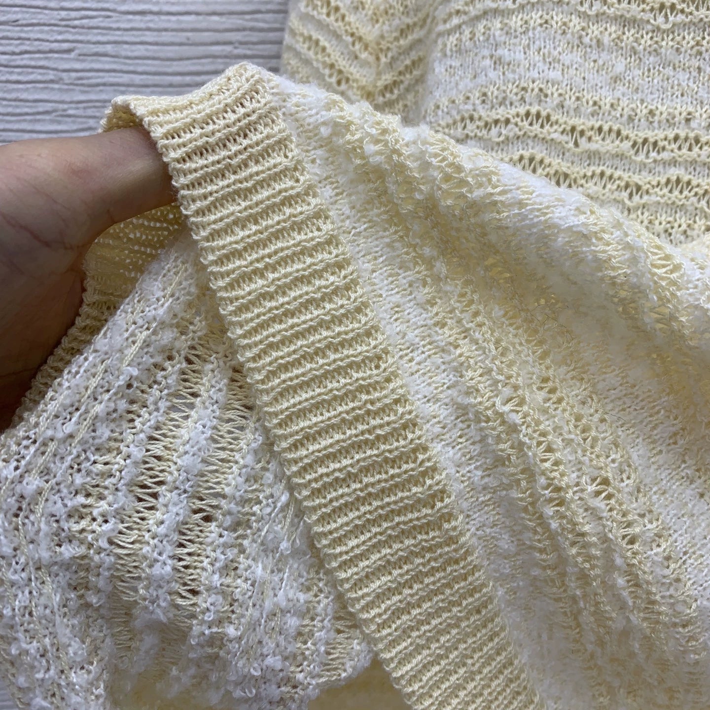 V-neck long sleeved knitted striped cardigan